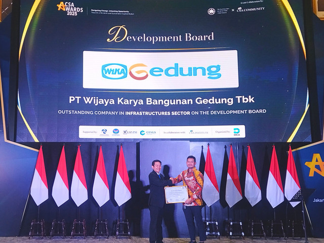 PT Wijaya Karya Bangunan Gedung Tbk (WEGE) raih penghargaan CSA Award for Outstanding Company in the Infrastructure Sector dari acara CSA Awards 2025. Foto: Dok. Wijaya Karya Bangunan Gedung