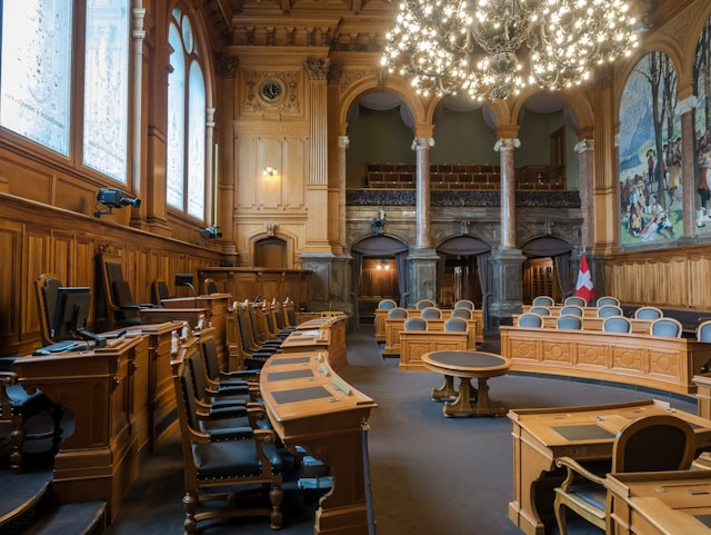 Perdebatan antara Sistem Presidensial dan Parlementer dalam Sidang BPUPKI. Sumber: Unsplash.com