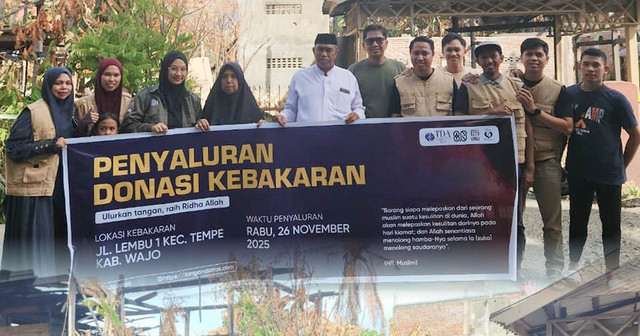 Tumbuhkan Kemanusiaan, TDA Wajo Salurkan Donasi untuk Korban Kebakaran