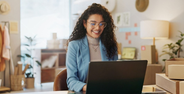 https://www.shutterstock.com/id/image-photo/happy-woman-fashion-designer-laptop-small-2377580173?trackingId=dcb058af-f09f-4732-89a3-29a55d667dcf