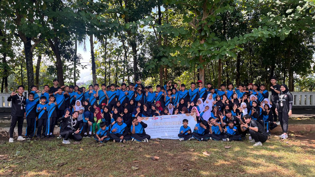 Mahasiswa P2MB UPI Selenggarakan Literasi Kondisi Fisik untuk Murid SD di Subang