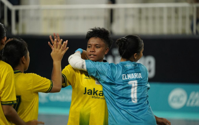 Pemain tim putri UNJ, Arliance di Campus League Futsal Region Jakarta Foto: Campus League