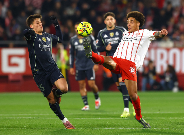 Girona vs Real Madrid dalam laga pekan ke-14 Liga Spanyol 2025/26 di Estadio Municipal de Montilivi, Senin (1/12) dini hari WIB. Foto: REUTERS/Albert Gea