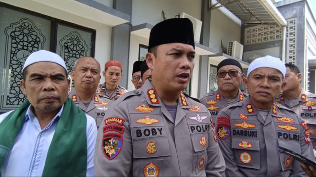 Direktur Polairud Polda Lampung, Kombes Boby Paludin Tambunan. | Foto: Istimewa