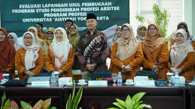 Evaluasi lapangan usul pembukaan prodi pendidikan profesi arsitek