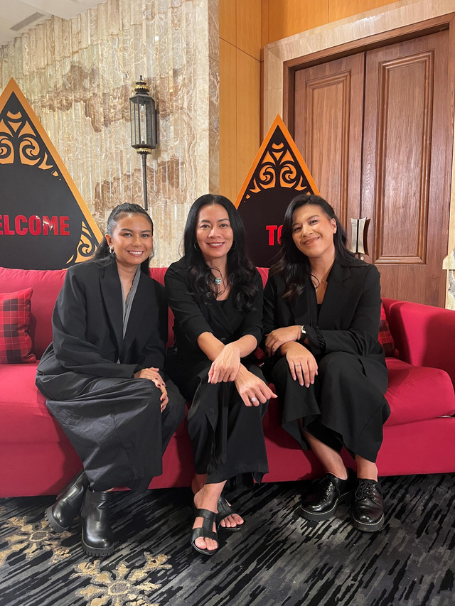 Kamila Andini dan Sabrina Rochelle akan garap karya Dee Lestari jadi series Netflix. Foto: DN. Mustika Sari/kumparan