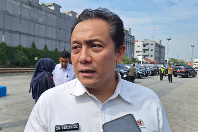 Wakil Menteri LH Diaz Hendropriyono ditemui di Pelabuhan Tanjung Priok, Jakarta Utara, Rabu (3/11/2025). Foto: Argya Maheswara/kumparan