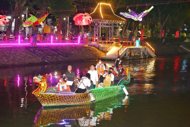 Wisata Perahu Kalimas Surabaya. Foto: Diskominfo Surabaya 