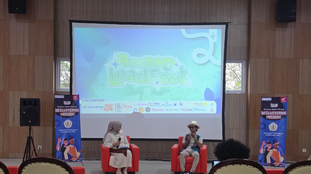 Seminar Sustainable & Digital Career Path di Gedung Universitas Tanjungpura Pontianak. Foto: Dok. Astra Motor Kalbar