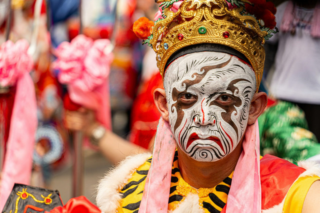 Ilustrasi Tari Topeng Cirebon. Foto: Unsplash