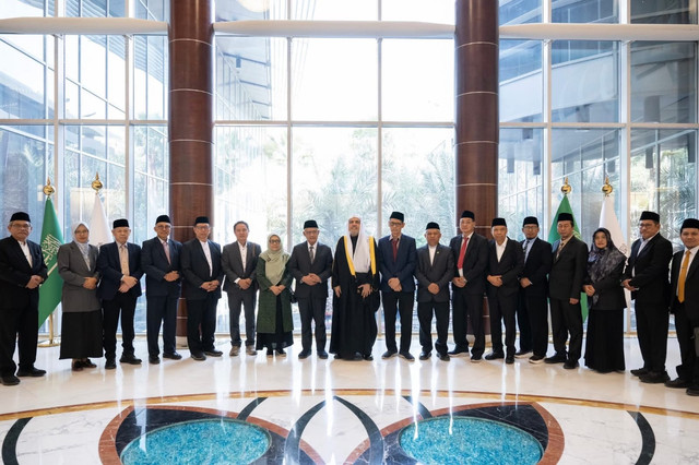 Rombongan PP Muhammadiyah bersama Sekjen Rabithah Alam Islami