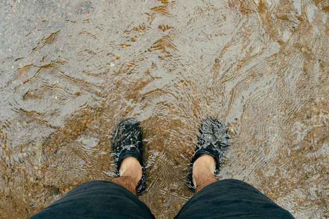 Ilustrasi Apa Itu Galodo dalam Bahasa Minangkabau, Foto:Unsplash/Jonathan Castañeda