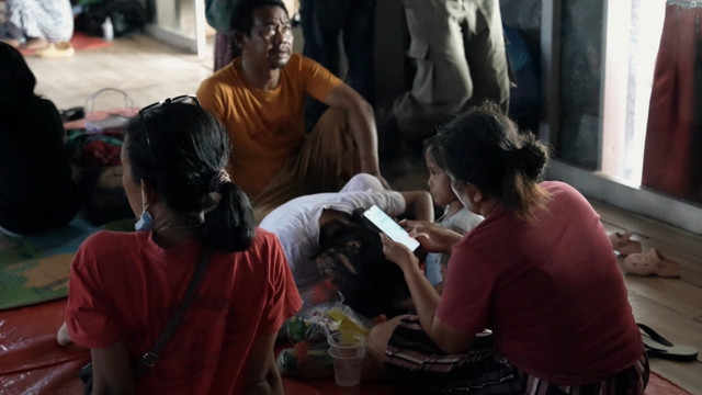 Kondisi pengungsian korban banjir bandang dan longsor di Tapanuli Utara, Sumatera Utara. Foto: Bakom RI