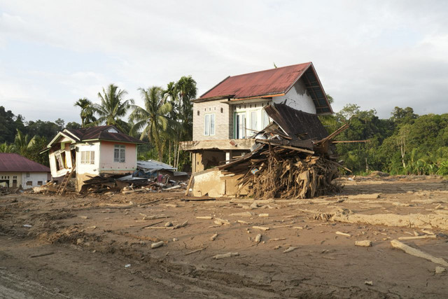 Kondisi Kampung Pili, Nagari Salareh Aia, Kecamatan Palembayan, Kabupaten Agam, Sumatera Barat usai dihantam banjir.  Foto: Dok. Bakom RI