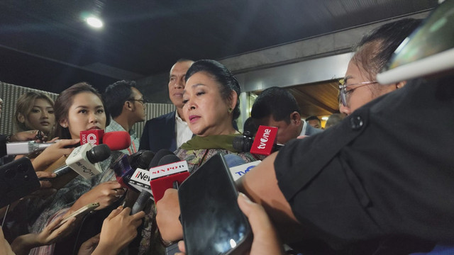 Ketua Komisi IV DPR Siti Hediati Hariyadi atau Titiek Soeharto usai mengikuti rapat digelar di Kompleks Parlemen Senayan, Jakarta pada Kamis (4/12/2025). Foto: Luthfi Humam/kumparan