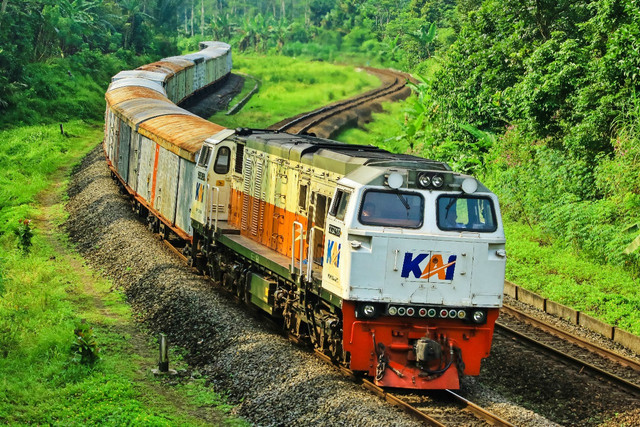 Kereta Api khusus angkutan perkebunan PT KAI. Foto: Dok: KAI 