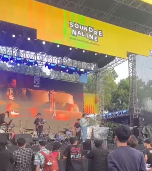 Panggung Soundrenaline yang menampilkan deretan musisi ternama di Kota Palembang/Anyelir.