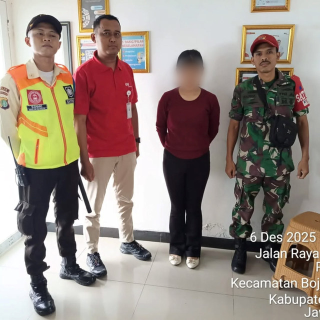 Wanita pelaku pembuang mayat bayi di Stasiun Citayam, Depok, Jawa Barat, ditangkap. Foto: Dok. Polres Depok