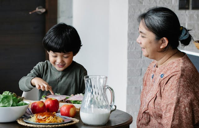 Ilustrasi Pola Makan pada Bakita. Foto: Pexels.