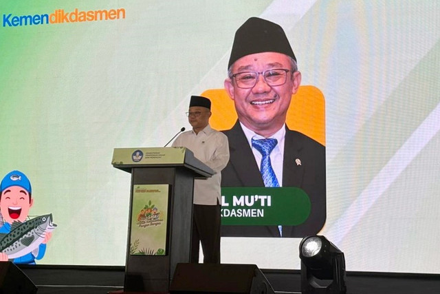 Mendikdasmen Abdul Mu'ti dalam Simposium Penyelarasan dan Revitalisasi Vokasi Bidang Ketahanan Pangan di Millennium Hotel Sirih, Jakarta Pusat pada Senin (8/12/2025). Foto: Amira Nada/kumparan