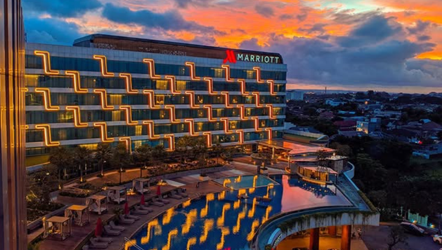 Landscape gedung Yogyakarta Marriott Hotel yang berlokasi di Ring Road Utara, Condongcatur, Sleman, Daerah Istimewa Yogyakarta (DIY). Foto: Dok. Yogyakarta Marriott Hotel