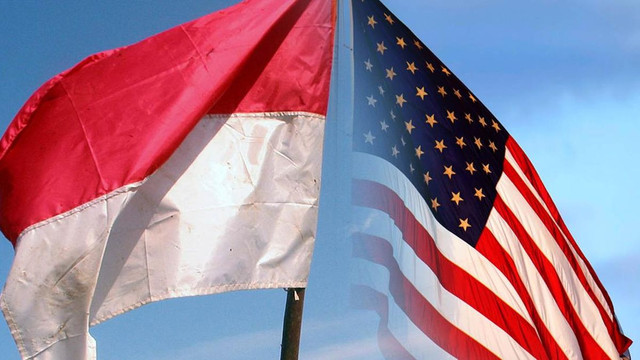 Gambar bendera Indonesia dan Amerika Serikat. Sumber: unair.ac.id