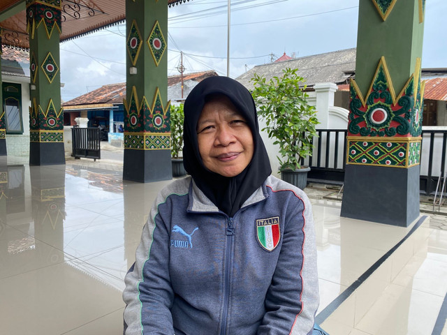 Bendahara Pekerja Sosial Masyarakat (PSM) Kota Yogyakarta, Dwi Puji Lestari saat ditemui tim Pandangan Jogja pada Kamis (4/12). Foto: Sabila Aisyah/Pandangan Jogja