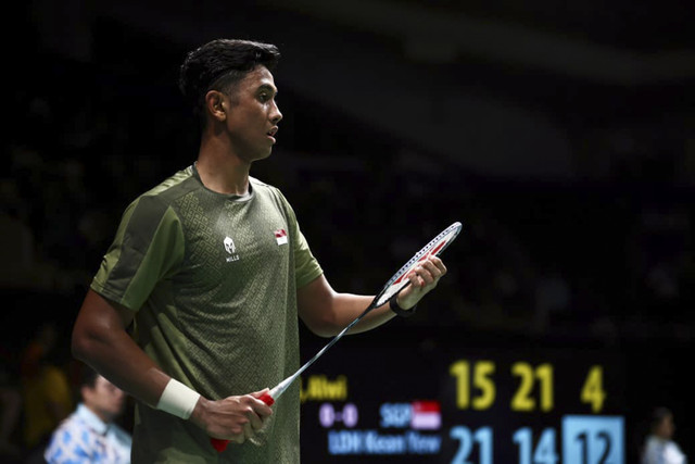 Alwi Farhan saat membela Indonesia di SEA Games 2025 yang digelar di Thailand. Foto: Dok. PBSI