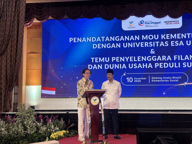 Irwan Hidayat memberi sambutan di acara Kemensos. Foto: dok. Wina R./kumparan