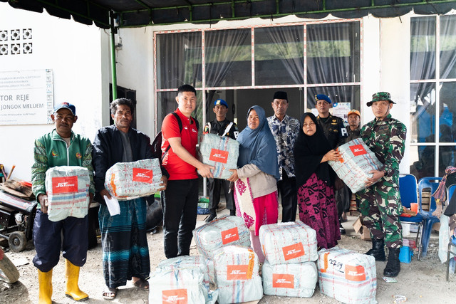 J&T Express kirimkan bantuan ke Aceh Tengah. Foto: dok. J&T 