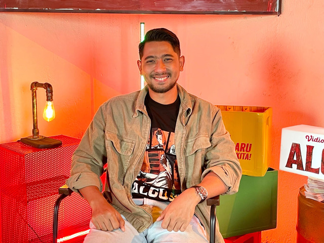 Arya Saloka saat wawancara eksklusif Vidio Algojo di kawasan Senayan, Jakarta, Rabu (10/12/2025). Foto: Salsha Okta Fairuz/kumparan