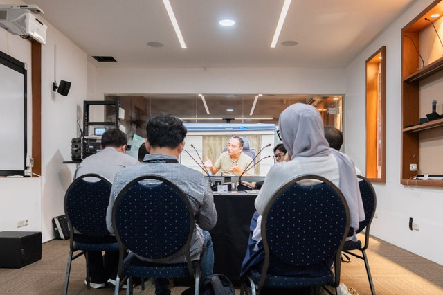 Experience Center dengan Teknologi Konferensi Modern Hadir di Indonesia