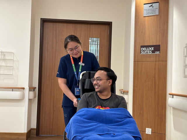 Pasien International selesai menjalani perawatan di Pantai Hospital Melaka. Foto: dok.Pantai Hospital Melaka