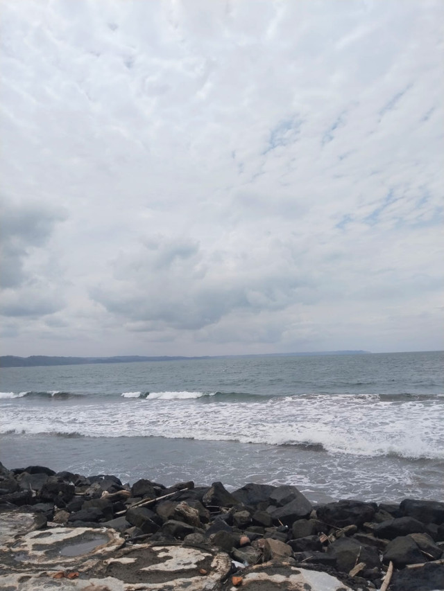 Pantai Timur Pangandaran, dokumentasi pribadi.