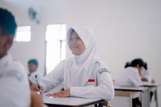 Anisa Saharia, siswa Sekolah Rakyat Menengah Pertama 19 Kupang, NTT. Foto: Kemensos RI