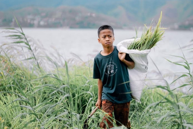 Siswa Sekolah Rayat Menengah Pertama (SRMP) 5 Solok, Agus Alfajri (13). Foto: Kemensos RI