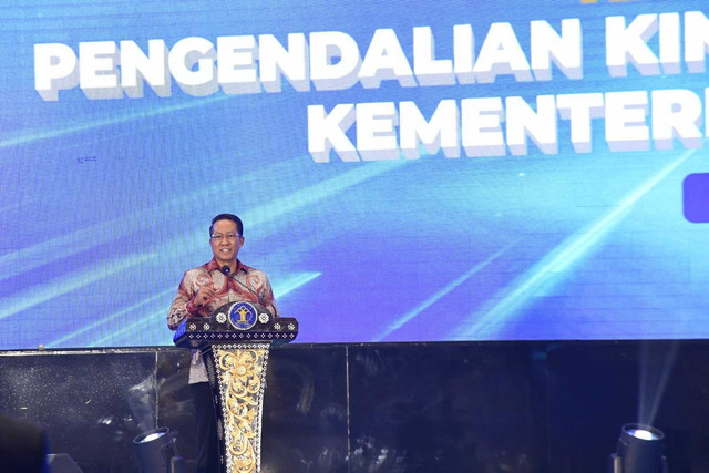 Menteri Hukum Supratman Andi Agtas dalam Rapat Koordinasi Pengendalian Kinerja dan Refleksi Akhir Tahun Kementerian Hukum Tahun 2025 di Jakarta, Senin (15/12/2025). Foto: DJKI