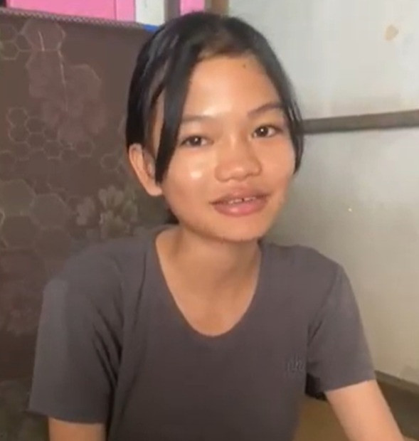 Fitri hidup seorang diri usai neneknya meninggal. Foto: kumparan