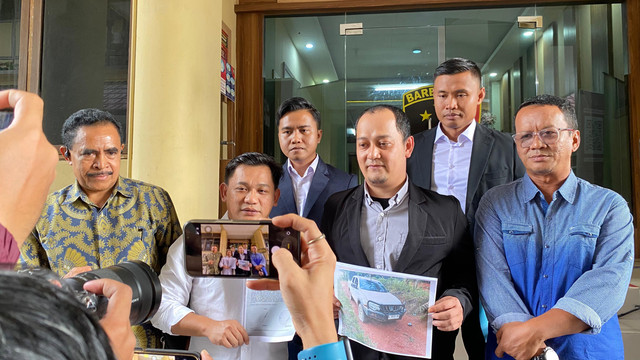 PT SRM sampaikan laporan ke Polda Kalbar terkait peristiwa dugaan penyerangan yang terjadi di area perusahaan. Foto: Ade Mirza/Hi!Pontianak