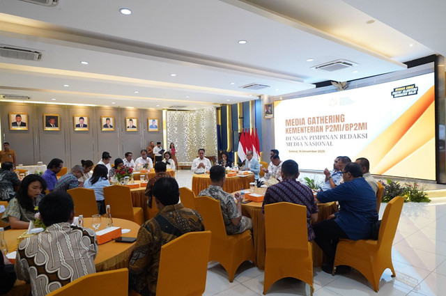 Menteri Perlindungan Pekerja Migran Indonesia (P2MI) Mukhtarudin, dalam acara media gathering Kementerian P2MI dengan pimpinan redaksi media nasional, di Jakarta, Selasa (16/12/2025). Foto: Dok. Kementerian P2MI