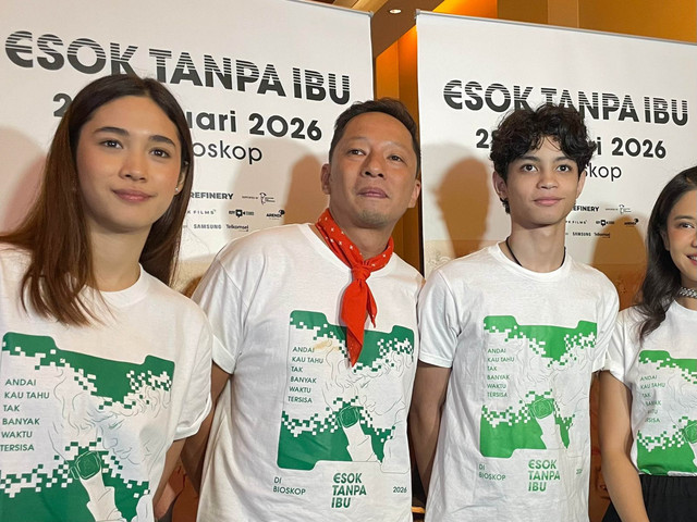 Ringgo Agus Rahman saat konferensi pers perilisan trailer resmi dan poster Esok Tanpa Ibu di XXI Plaza Senayan, Jakarta, Senin (15/12/2025). Foto: Salsha Okta Fairuz/kumparan