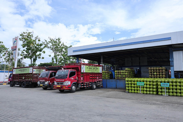 Pertamina Patra Niaga menyalurkan 360 ton LPG untuk 10 kabupaten/kota di Provinsi Aceh, Rabu (17/12/2025). Foto: Dok. Pertamina Patra Niaga