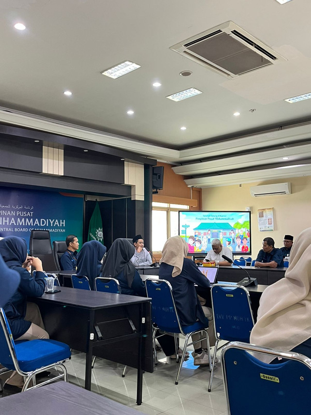 Briefing dan Pengajian yang diadakan di kantor Pimpinan Pusat Muhammadiyah