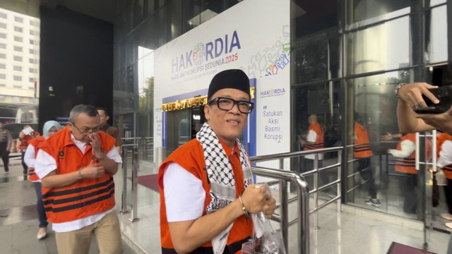 Eks Wamenaker, Immanuel Ebenezer atau Noel, jelang pelimpahan tahap II kasus dugaan pemerasan dalam pengurusan sertifikasi K3 Kemnaker, di Gedung Merah Putih KPK, Jakarta, Kamis (28/12/2025). Foto: Dok. Istimewa