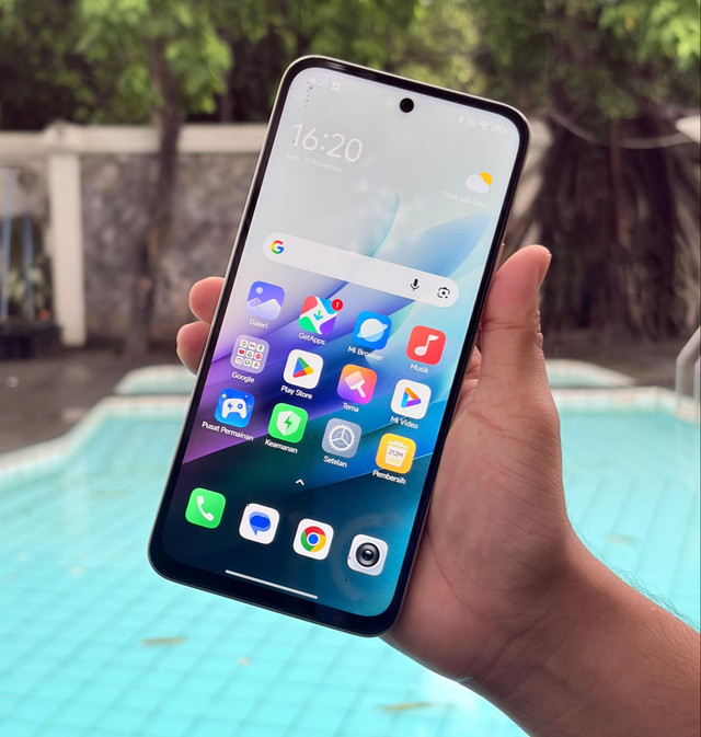 Xiaomi REDMI 15. Foto: Habib Allbi Ferdian/kumparan