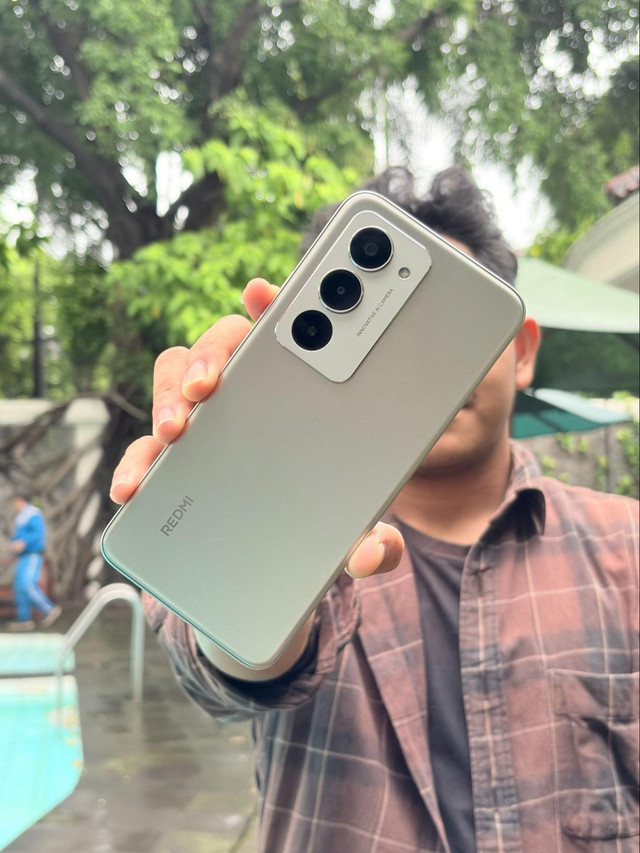 Xiaomi REDMI 15. Foto: Habib Allbi Ferdian/kumparan