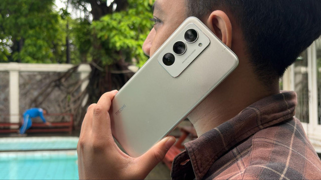 Xiaomi REDMI 15. Foto: Habib Allbi Ferdian/kumparan