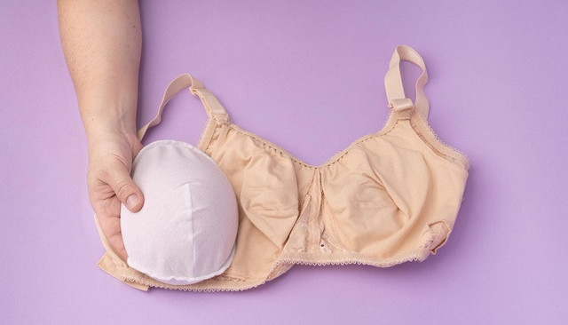 Ilustrasi bra mastektomi. Foto: Shutterstock