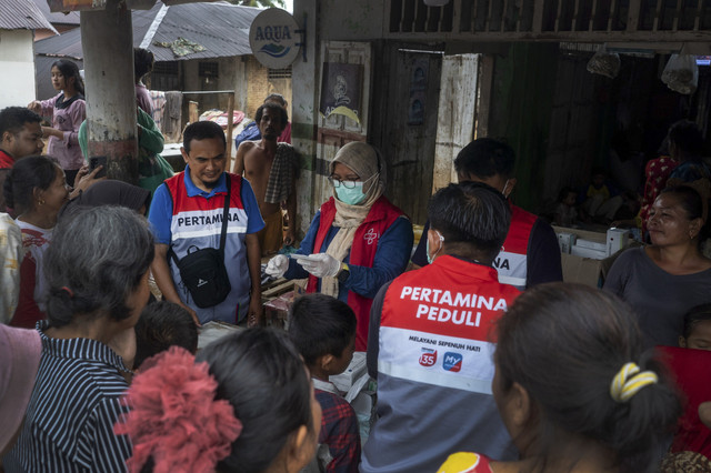 Relawan Pertamina Peduli di Sibolga, Sumut, Kamis (18/12/2025).  Foto: Dok. Pertamina