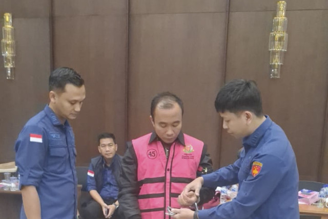 Jaksa Penuntut Umum dari Kejati Banten, Rivaldo Valini, yang jadi tersangka kasus pemerasan terhadap WN Korea Selatan. Foto: Dok. Istimewa